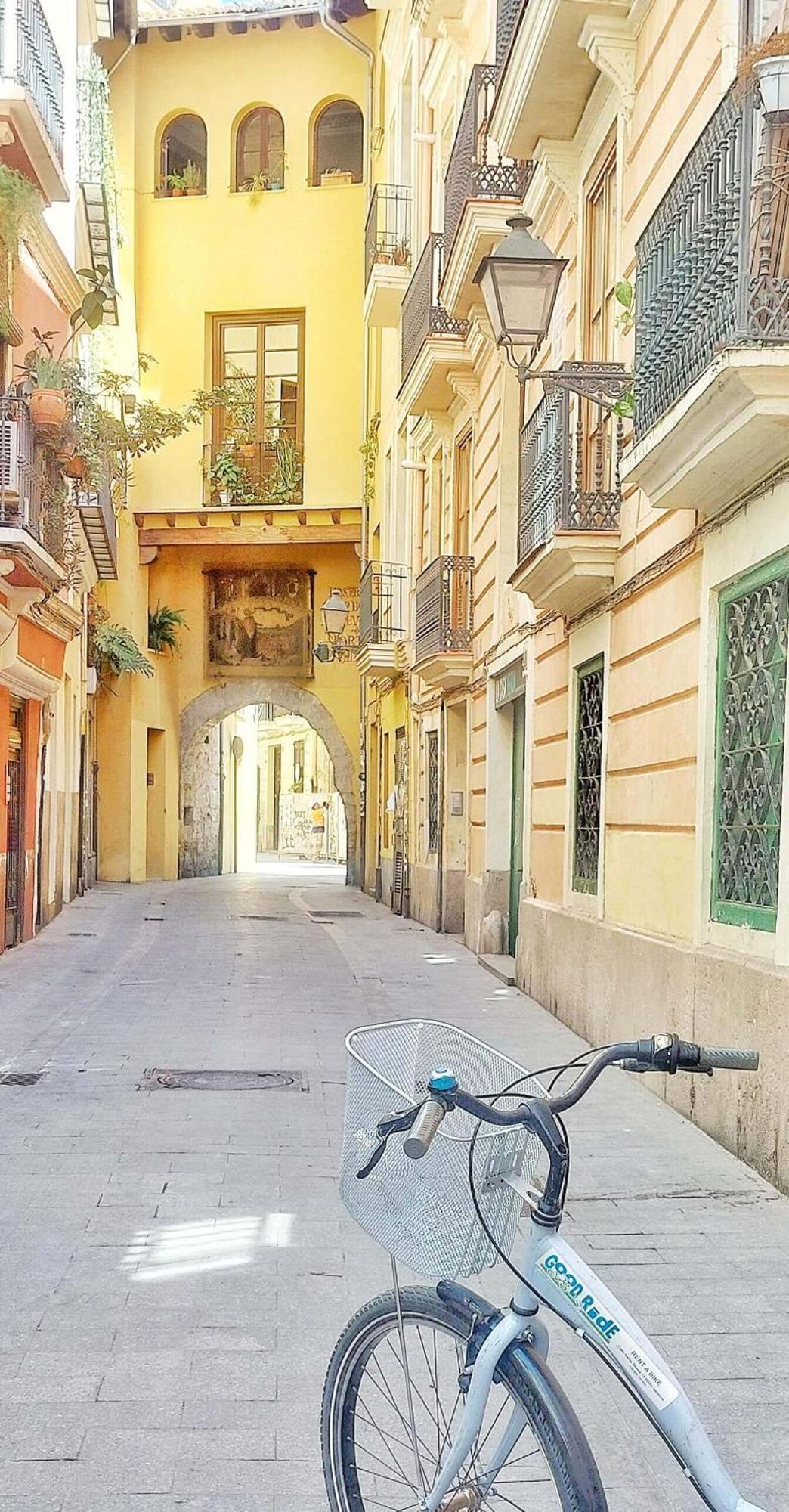 Hogar Vera Apartments&bikes * Valencia